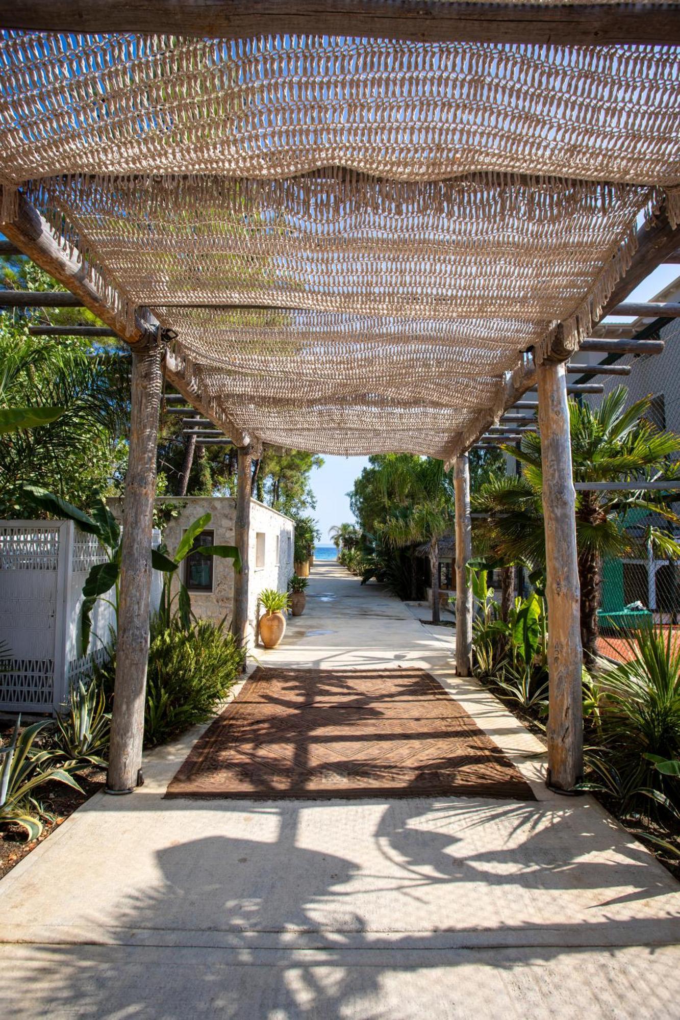 Mako Sea & Suites ペフコホリ エクステリア 写真
